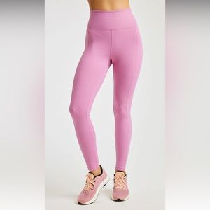 Year our ours ribbed leggings